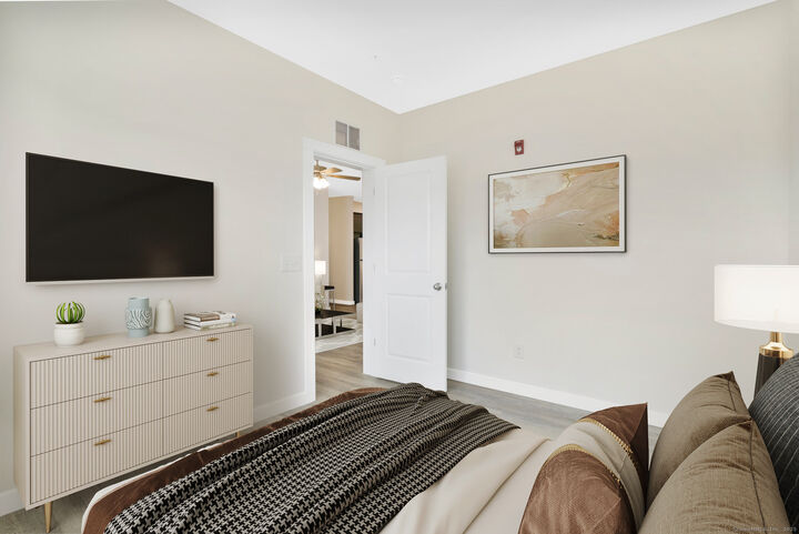 Property Photo:  280 Salmon Brook Street 4306  CT 06035 