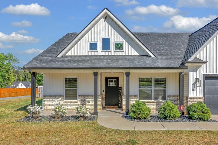 Property Photo:  1081 Ballenger Road  SC 29349 