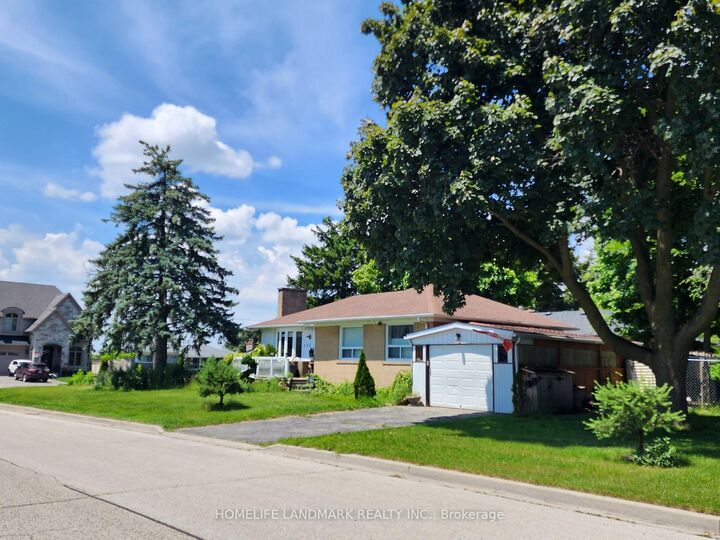 Property Photo: 283 Paliser Crescent S ON L4C 1R9