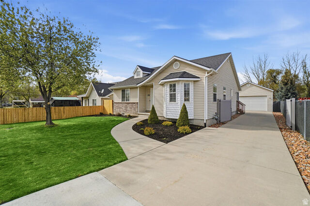 Property Photo:  174 W 400 N  UT 84032 