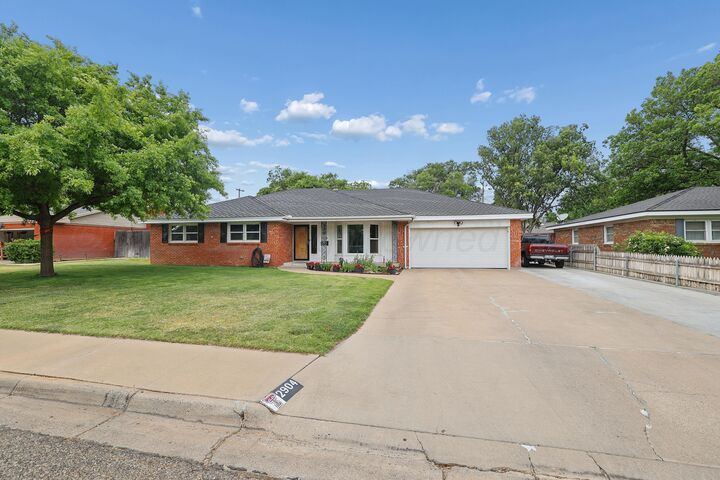 Property Photo: 2904 Teckla Boulevard TX 79106-6138