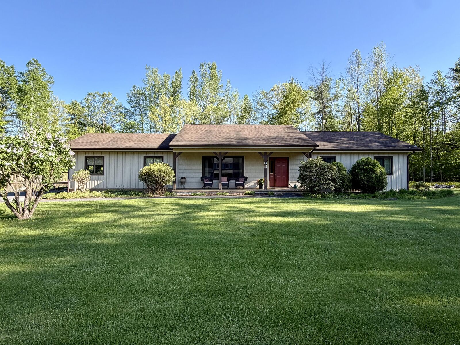Property Photo:  68 Rosbo Lane  NY 12962 