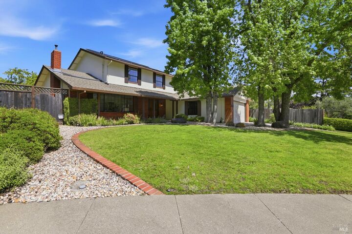 Property Photo:  16 Germaine Place  CA 94949 