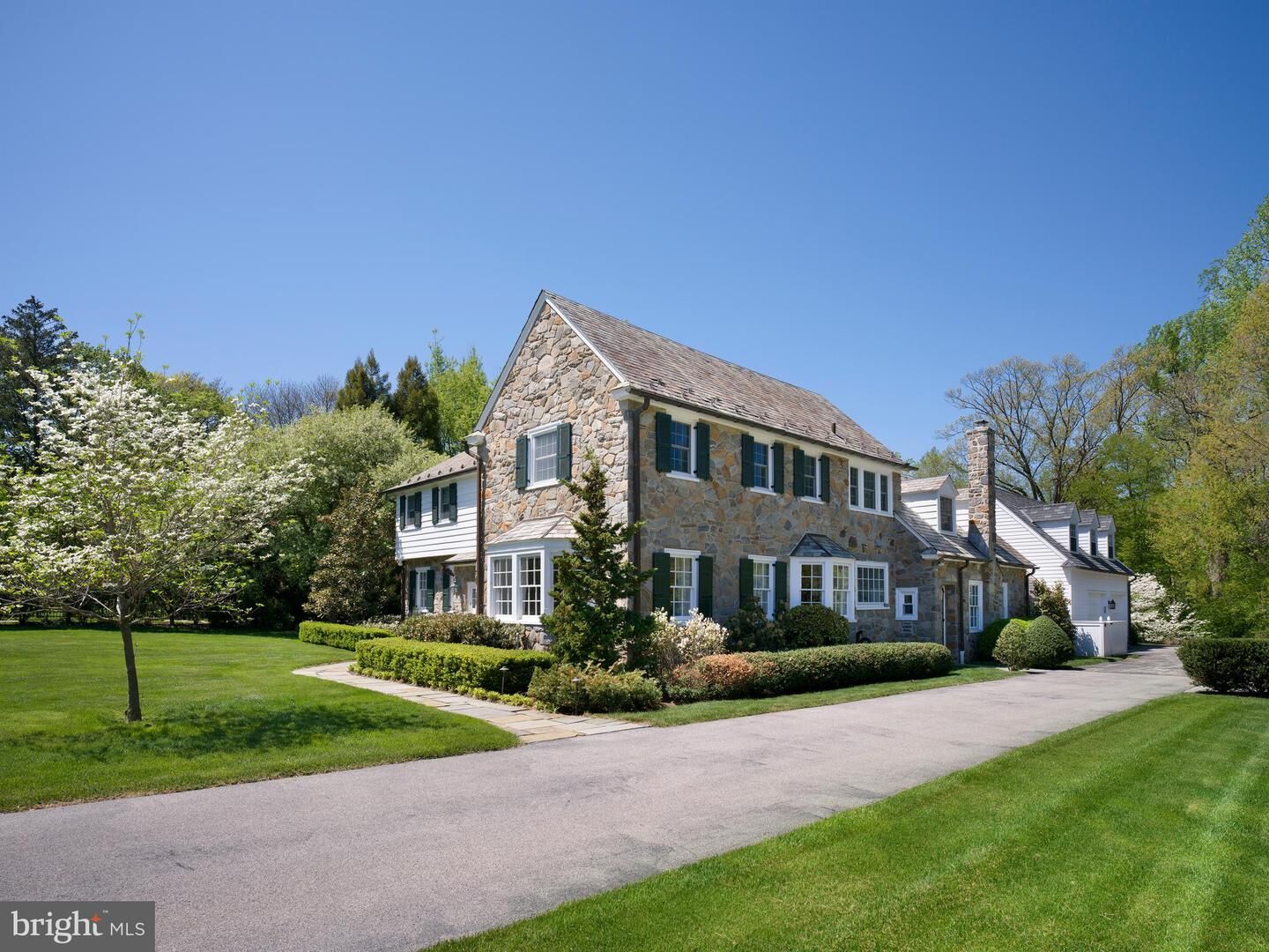 Property Photo: 454 Moreno Road PA 19096