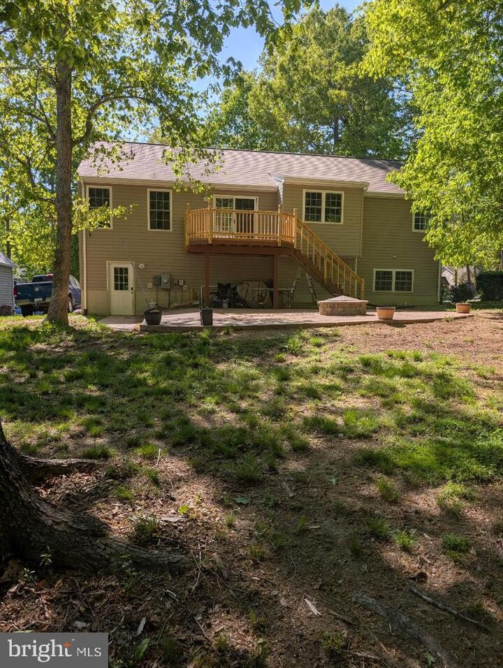 Property Photo:  305 Birdie Road  VA 22508 