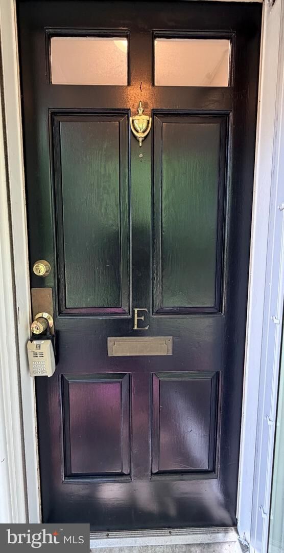 Property Photo:  4800 28th Street S E  VA 22206 