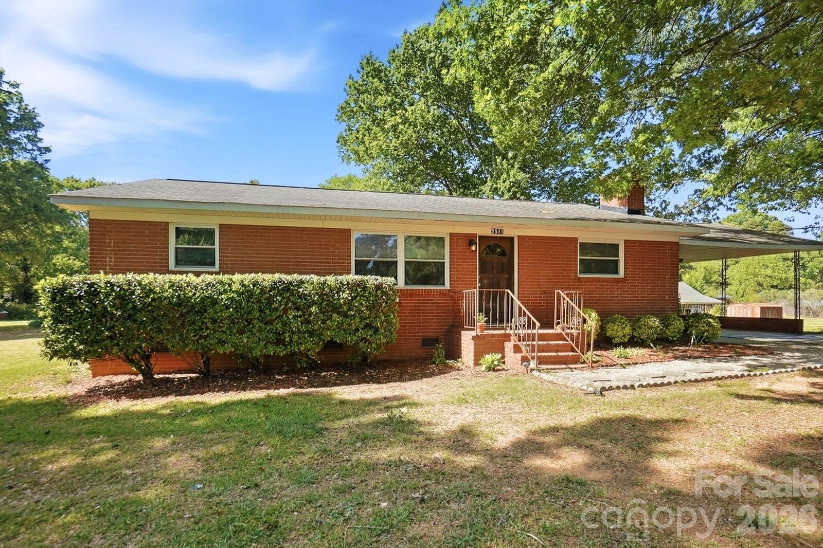 Property Photo:  2531 Arnold Drive  NC 28110 