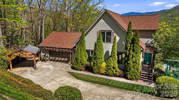 Property Photo:  144 Hilltop Road  NC 28711 