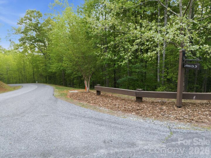 Property Photo:  Lot 40 Larkhaven Drive  NC 28761 