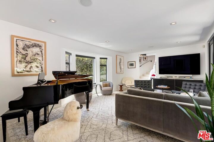 Property Photo:  9743 Elderidge Dr  CA 90210 