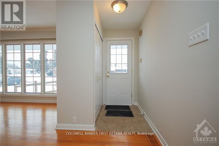 Property Photo:  74 Hilliard Avenue  ON K2E 6C1 