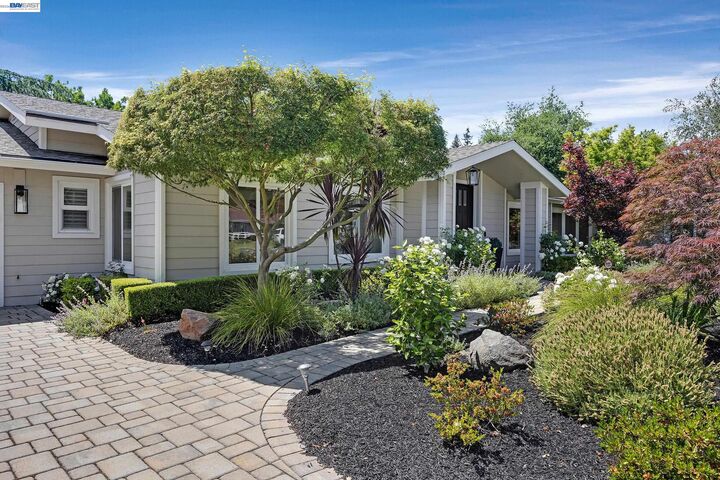 Property Photo:  3144 Roundhill Rd  CA 94507 