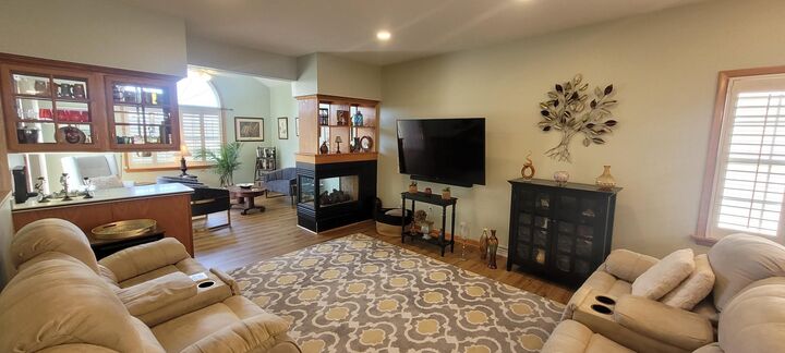 Property Photo:  6605 Meadowland Circle  PA 16509 