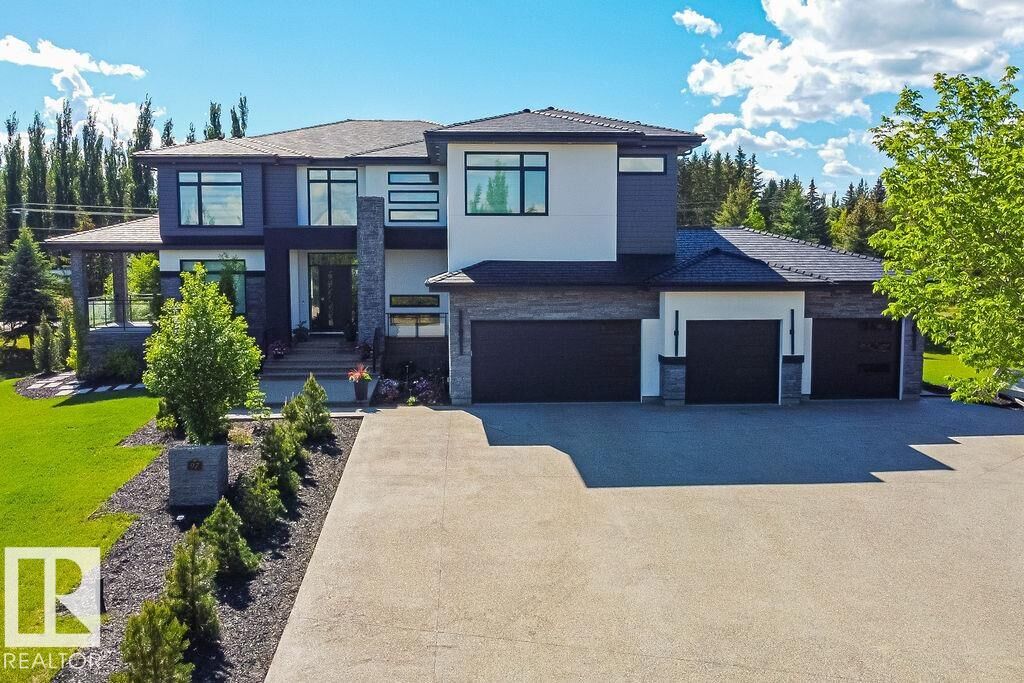Property Photo: 97 Pinnacle Terrace AB T8T 0B5