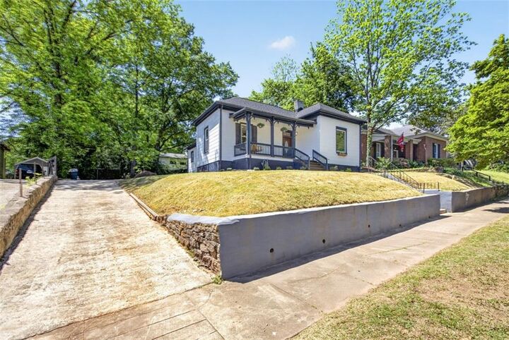 Property Photo:  1761 Hosea L Williams Drive SE  GA 30317 