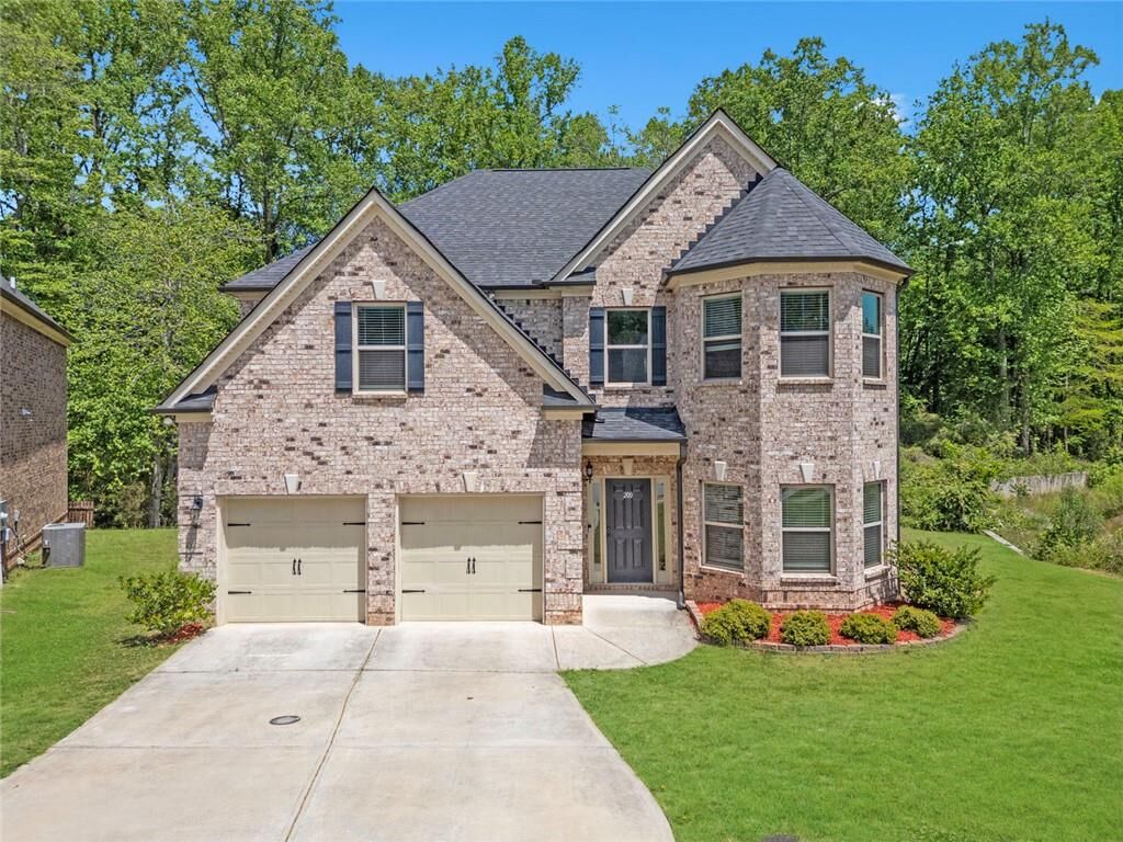 Property Photo:  200 Sanctuary Drive  GA 30046 