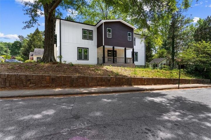 Property Photo: 1081 Napier Street SE GA 30316