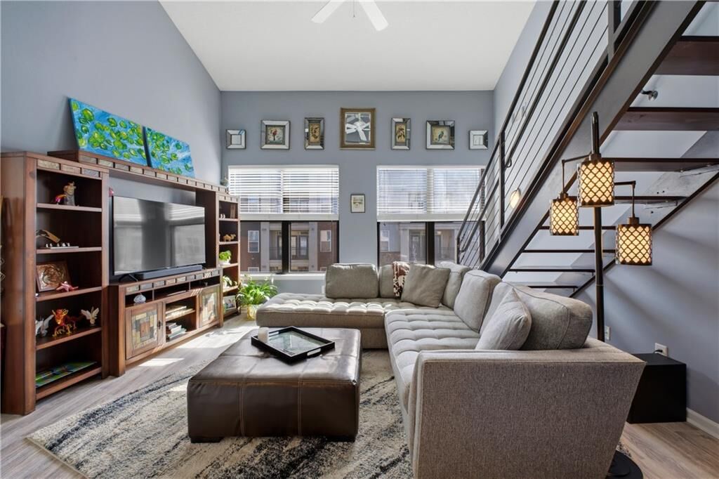 Property Photo:  400 17th Street NW 1401  GA 30363 