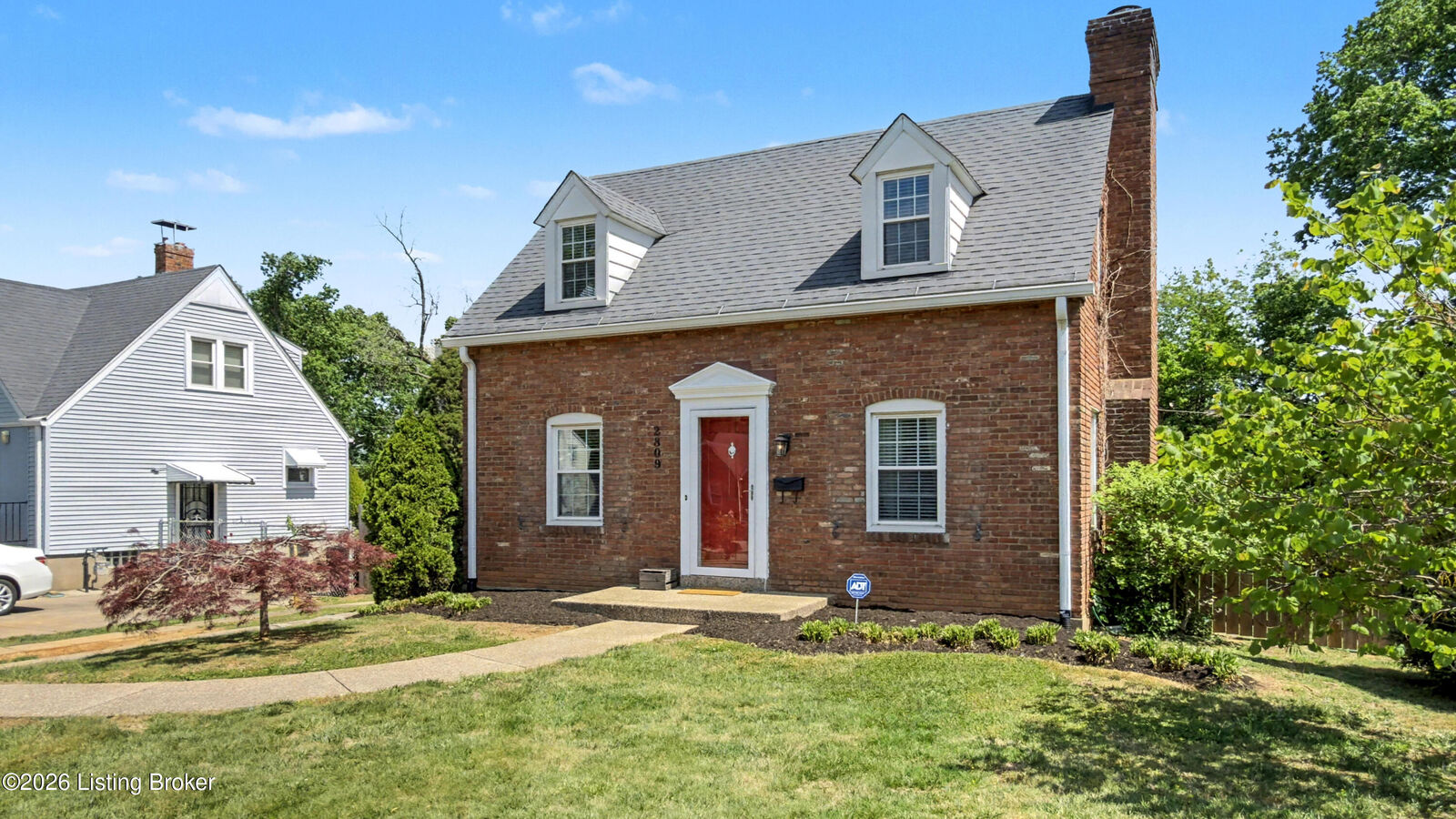 Property Photo:  2809 Arlington Rd  KY 40220 