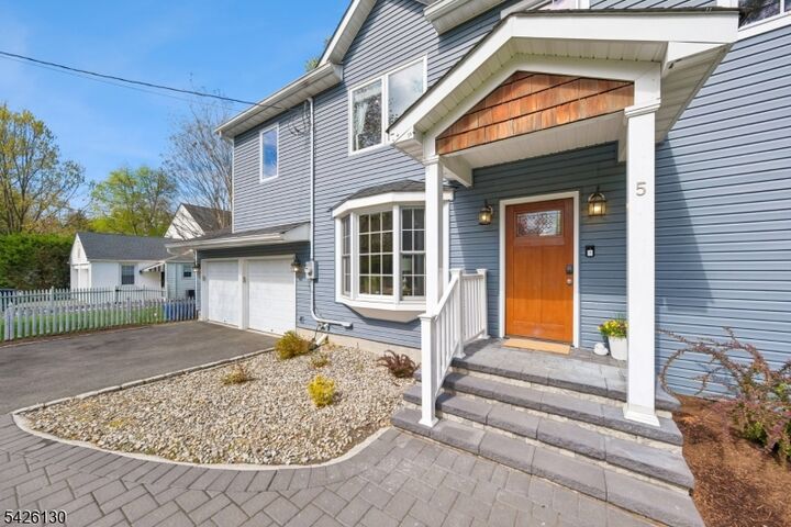 Property Photo:  5 Highland Blvd  NJ 07052 