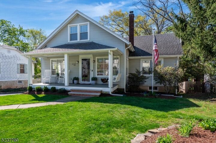 Property Photo:  79 Highland Ave  NJ 07920 