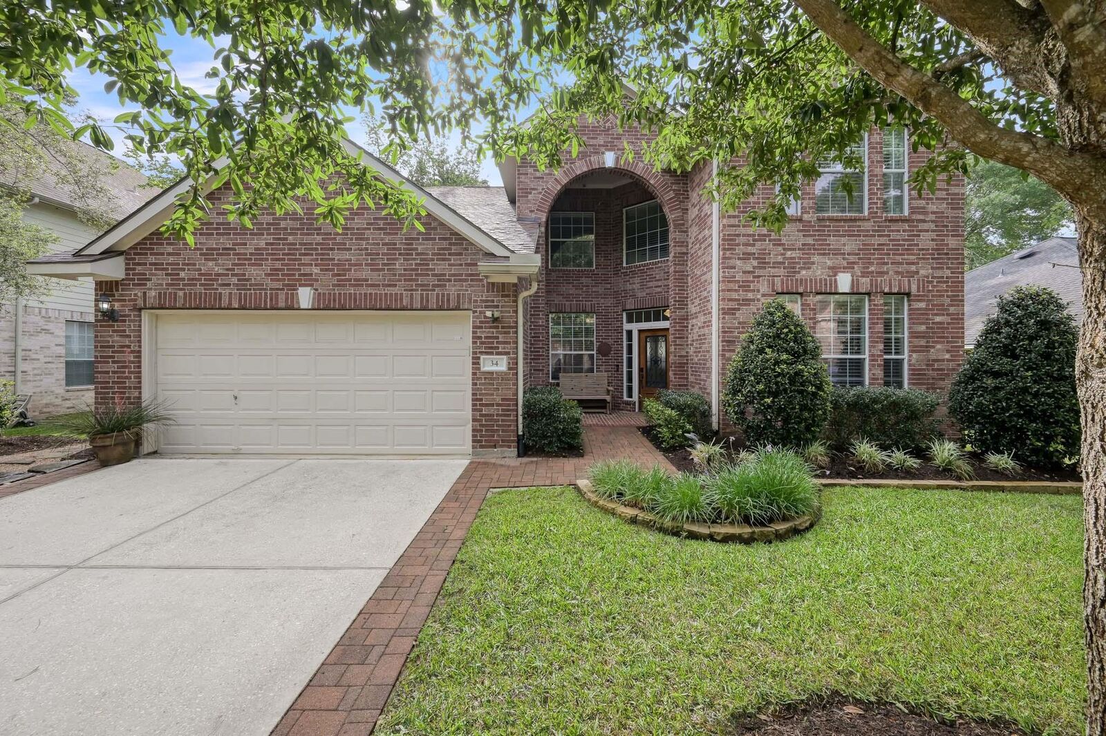 Property Photo:  34 W Prairie Dawn Circle  TX 77385 