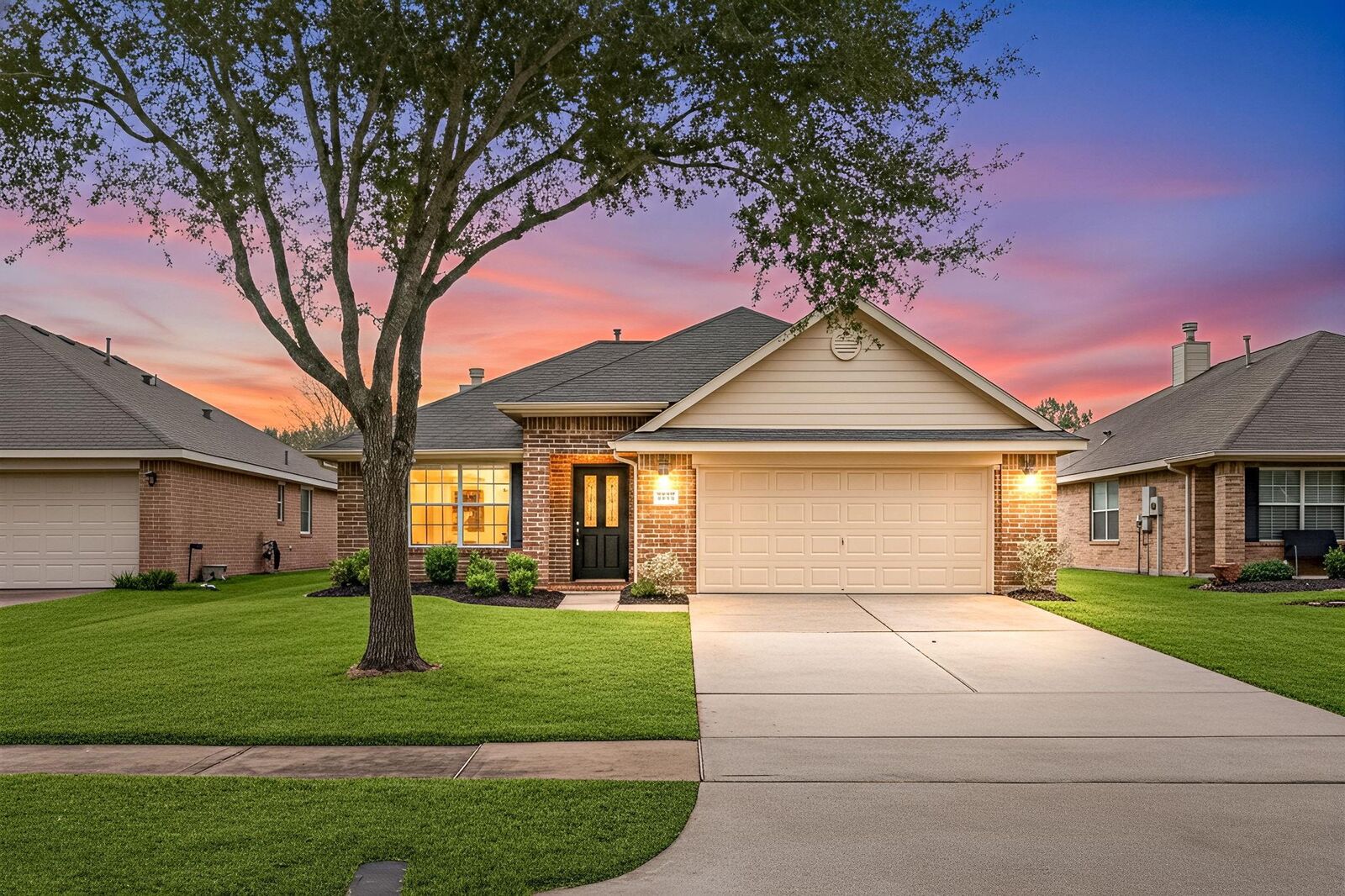 Property Photo:  13410 Baron Hill Lane  TX 77583 