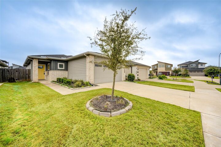 Property Photo:  12525 Abbey House Court  TX 77047 