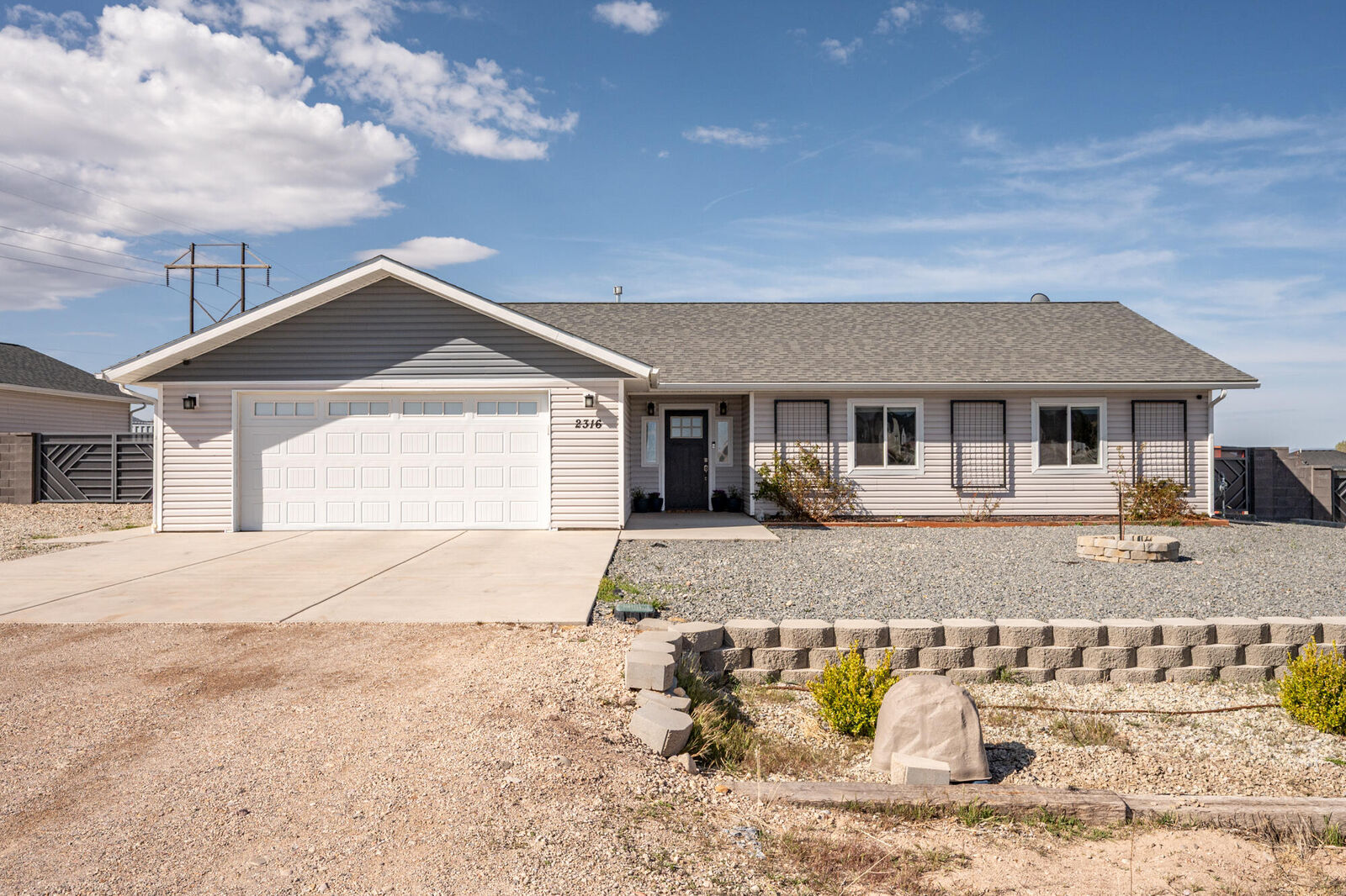 Property Photo:  2316 E Village Green Rd  UT 84721 