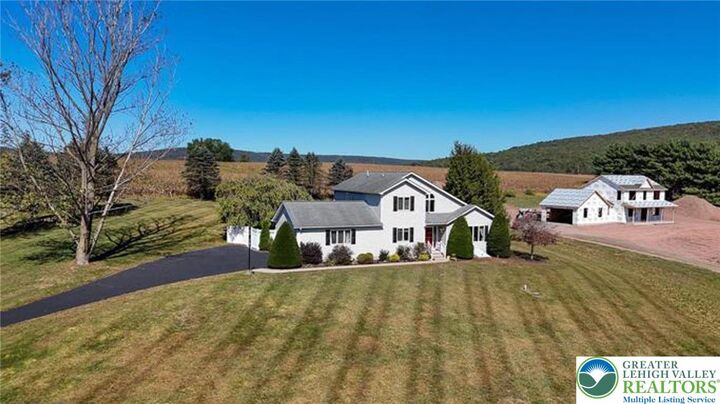 Property Photo: 1319 Shady Lane PA 18252