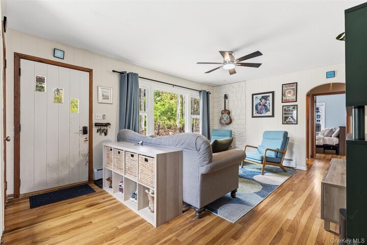 Property Photo:  198A Locust Avenue  NY 10567 