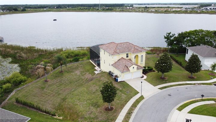 Property Photo:  350 Cherokee Ave  FL 33844 