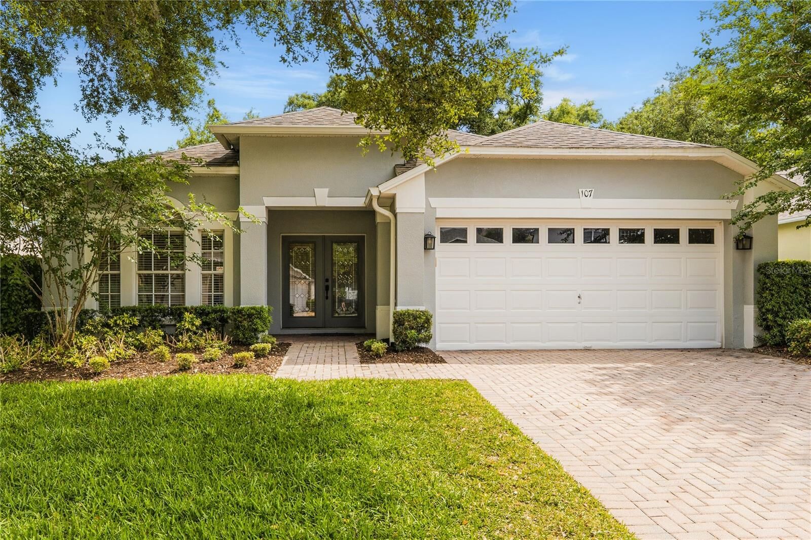 Property Photo:  107 Calabria Springs Cove  FL 32771 