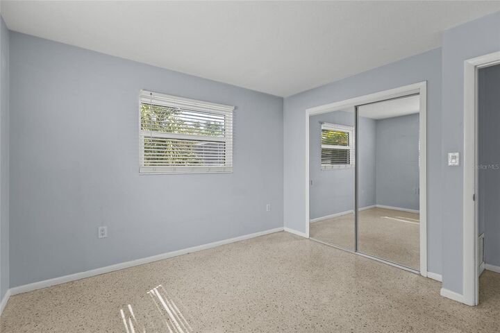 Property Photo:  2411 Gulf Gate Drive  FL 34231 