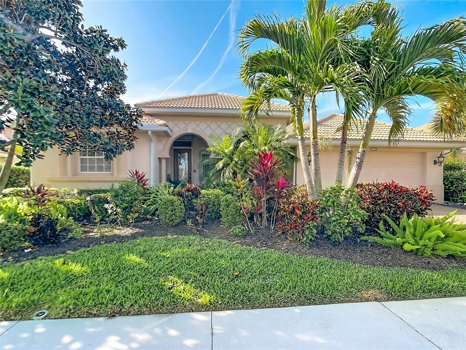 Property Photo:  114 Rimini Way  FL 34275 