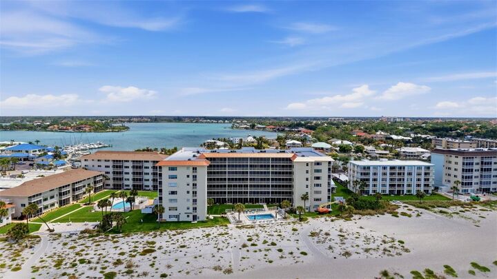 Property Photo:  1150 Tarpon Center Drive 3D  FL 34285 