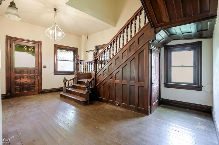 Property Photo:  795 Woodruff Place Middle Drive  IN 46201 