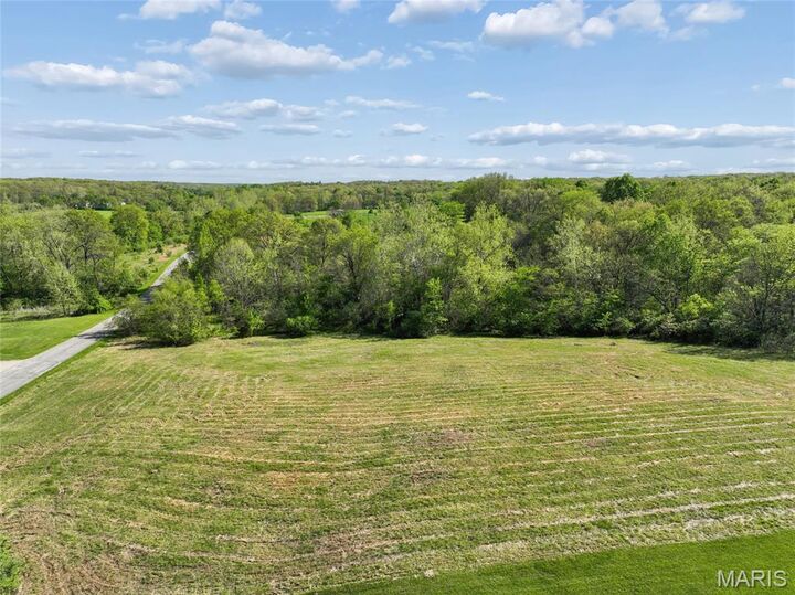 Property Photo:  21 Spring House Lane  MO 63379 