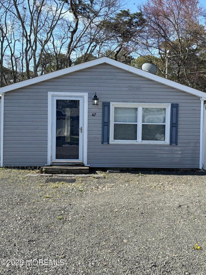 Property Photo:  42 Central Avenue Avenue  NJ 08758 