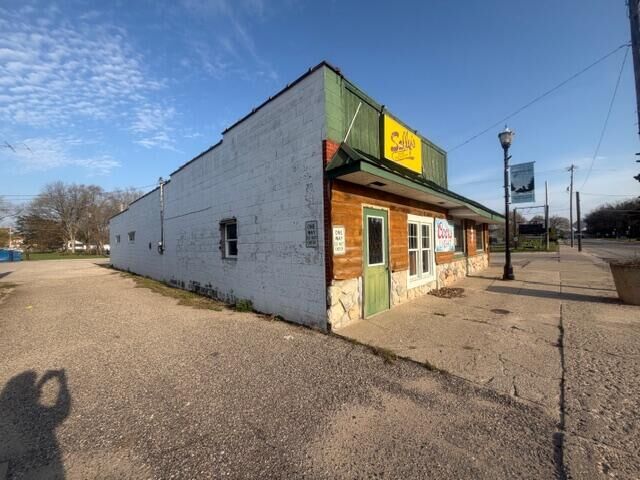 Property Photo:  103 &Amp 107 N Charles Street  MI 49349 