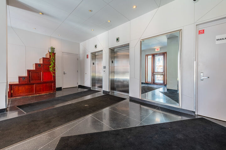 Property Photo:  939 W Madison Street 403  IL 60607 