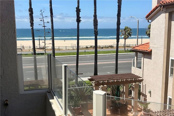 Property Photo: 1400 Pacific Coast 305 CA 92648