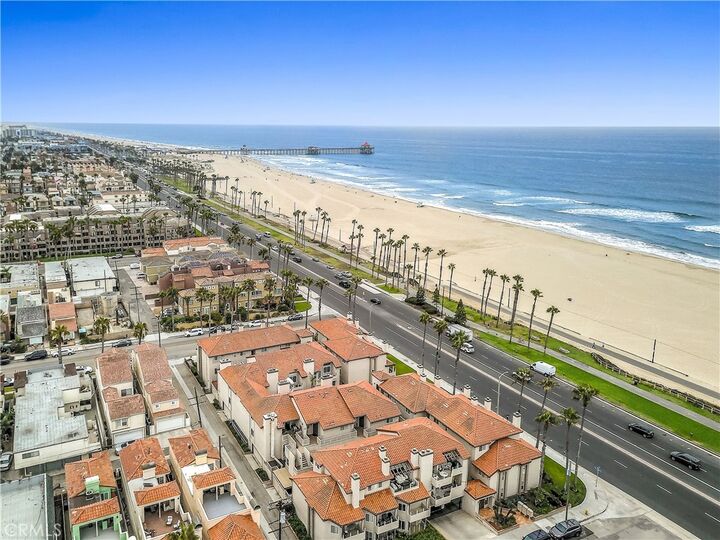 Property Photo: 1400 Pacific Coast 305 CA 92648
