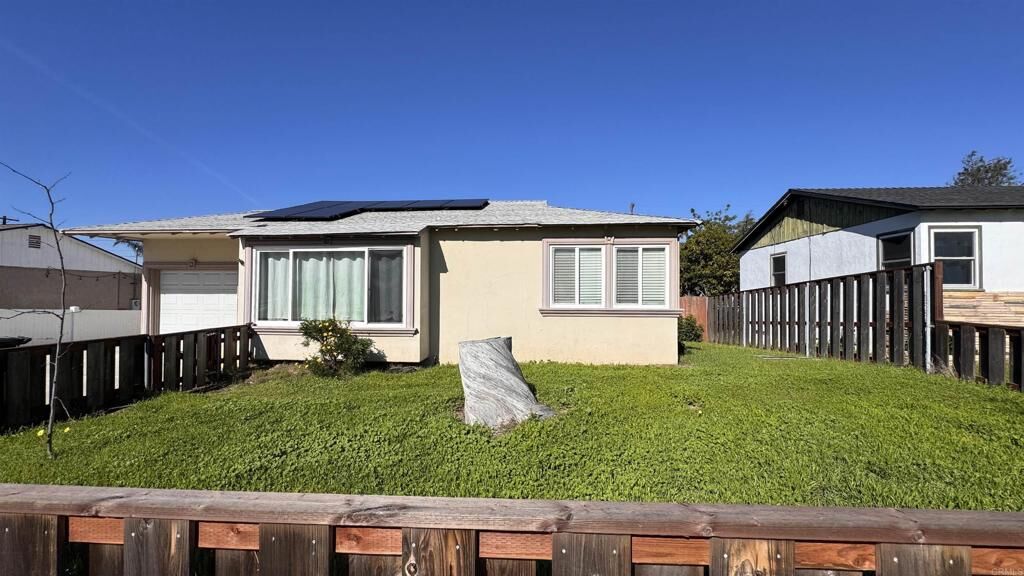 Property Photo: 37 E J Street CA 91910
