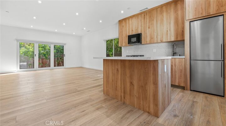 Property Photo:  512 W Washington Blvd  CA 91103 
