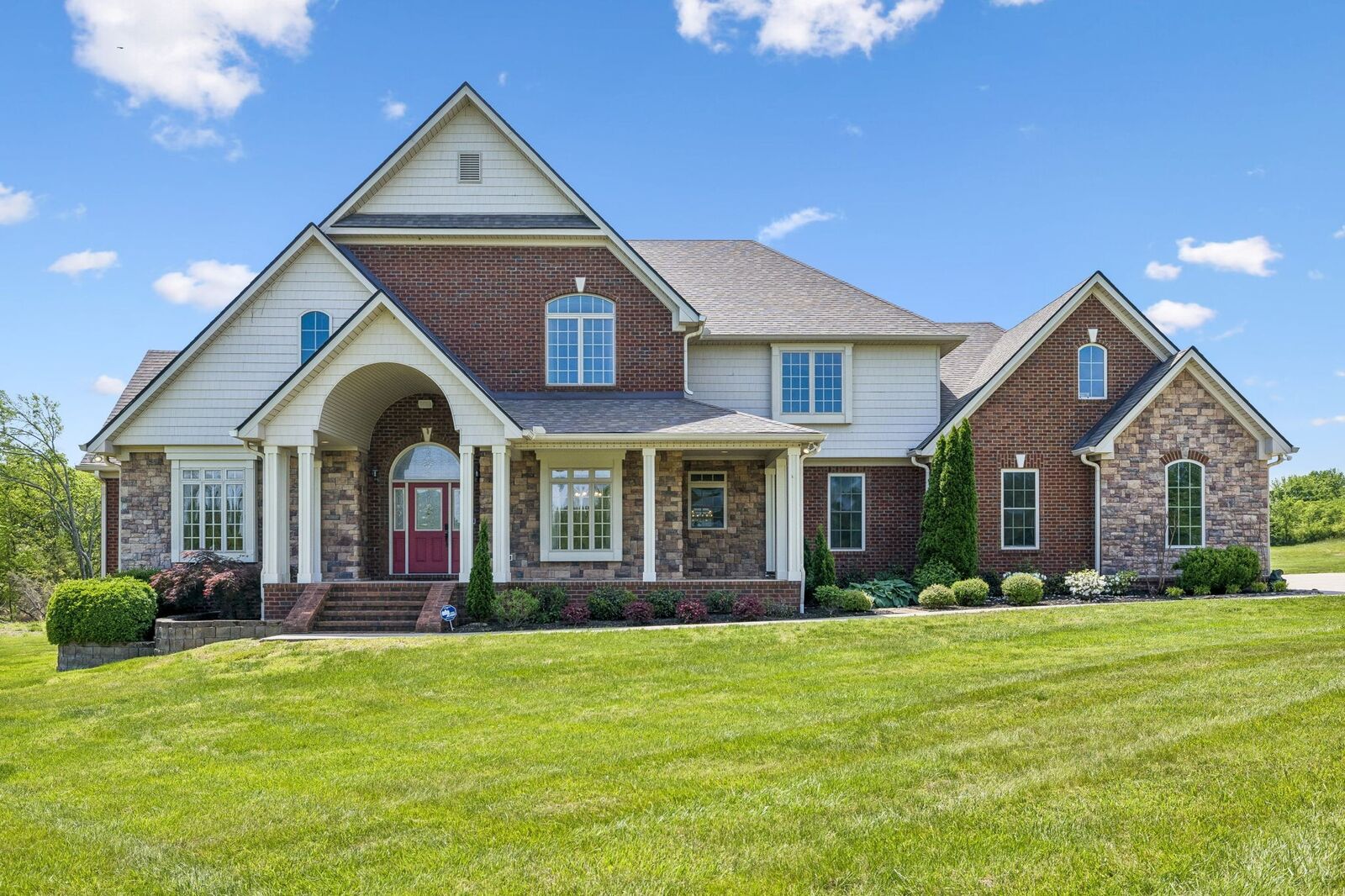 Property Photo:  193 Bynum Rd  TN 37020 