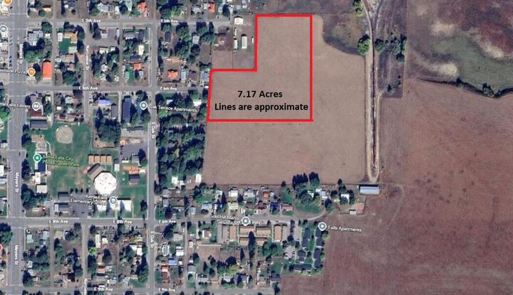 Property Photo:  4xx E 6th Ave  WA 99141 