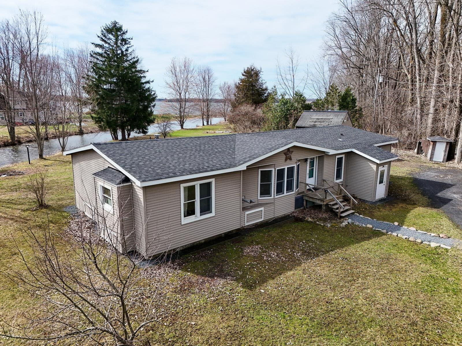 Property Photo:  287 Canal Lane  VT 05474 