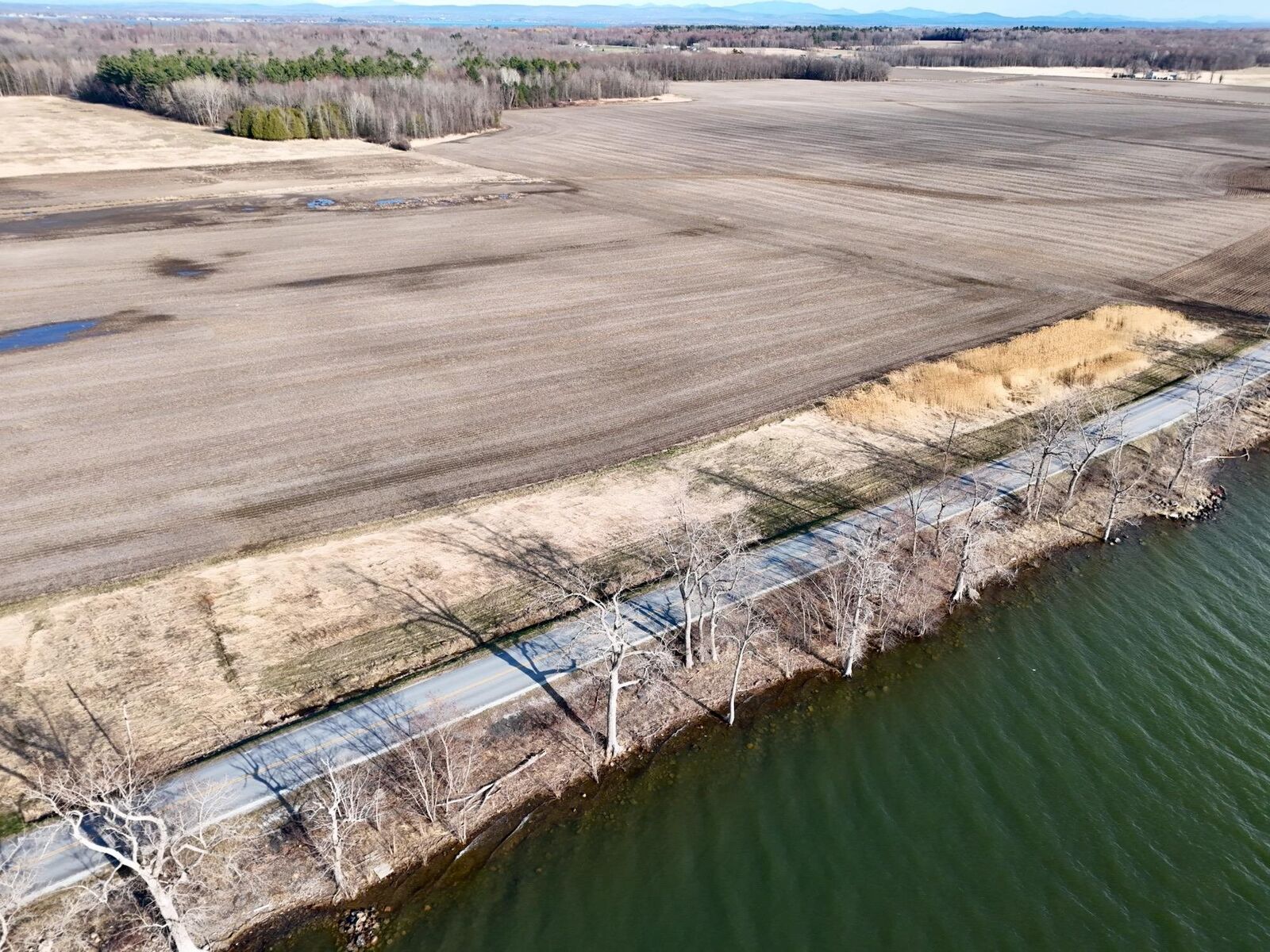 Property Photo:  39 West Shore Road  VT 05440 