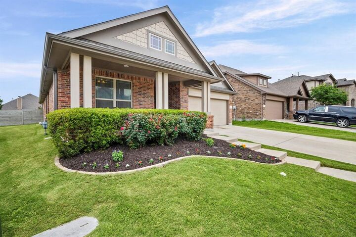 Photo de la propriété:  105 Bluebird Way  TX 76226 